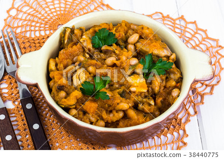 Cassoulet of beans and vegetables Cassoulet of beans and vegetables 38440775