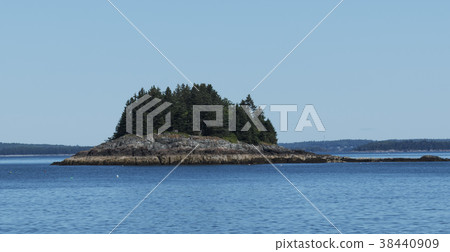 Small Island in bay fromed by glacier in Maine Small Island in bay fromed by glacier in Maine 38440909