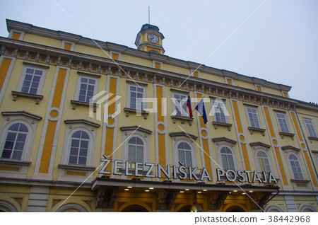Ljubljana Station 38442968