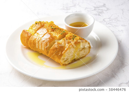 大蒜吐司 38446476