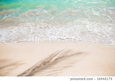 Perfect white sandy beach with turquoise water Perfect white sandy beach with turquoise water 38448179