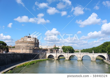 聖安傑洛城堡 38448324