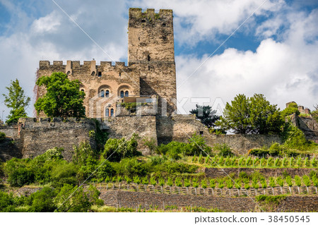 Gutenfels Castle  38450545