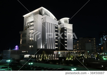Kobe Notre Dame 38450887