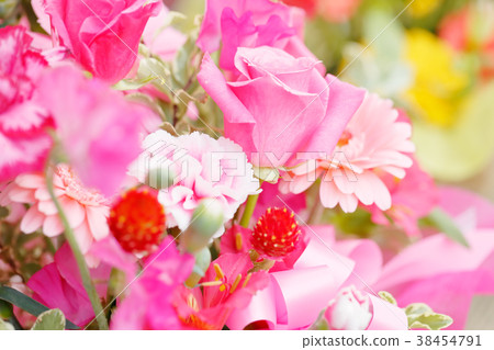 Fresh flowers 38454791