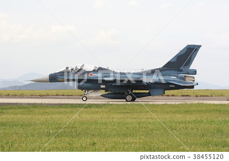 Air Self-Defense Force F-2B support fighter plane on the taxiway of Fukuoka Prefecture Tsukijo base 38455120