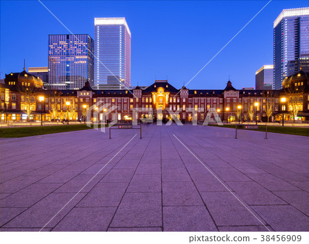 Front of Tokyo Station that was lighted up Front of Tokyo Station that was lighted up 38456909