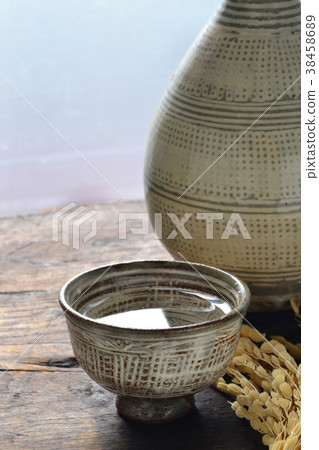 五穀豐富的清酒 38458689