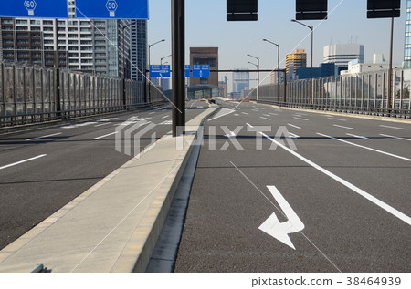 Road under construction Road under construction 38464939