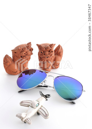Travel airplane sunglasses shisa okinawa Travel airplane sunglasses shisa okinawa 38467347