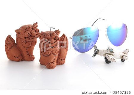 Travel airplane sunglasses shisa okinawa Travel airplane sunglasses shisa okinawa 38467356