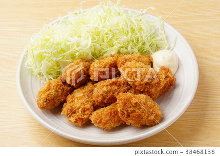 Deep fried oysters  38468138