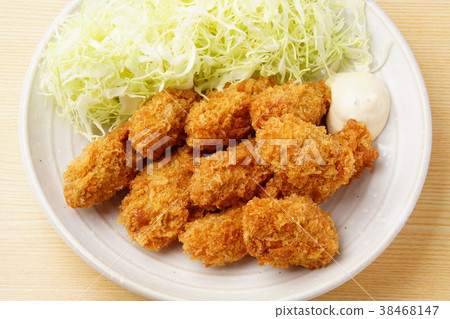 Deep fried oysters  38468147
