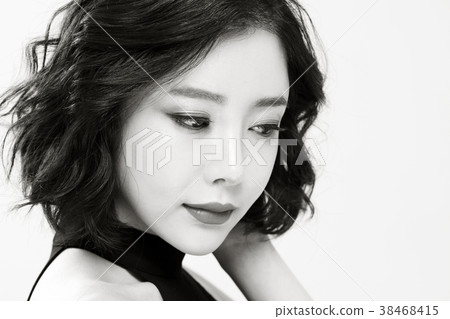 美容,20多歲,女人,化妝,頭髮 美容,20多歲,女人,化妝,頭髮 38468415