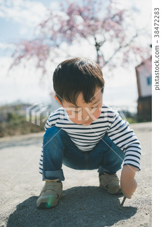 younger, baby boy, boy 38472283