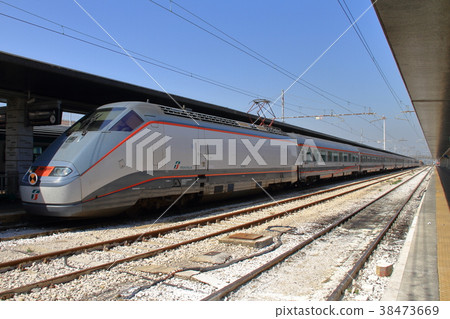 Italy Euro Star Italy Frecciabianca Fletcia Bianca 38473669