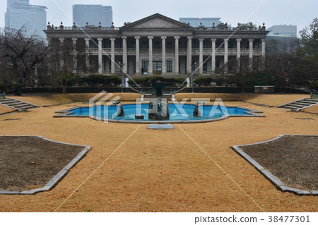 Stone statue 38477301