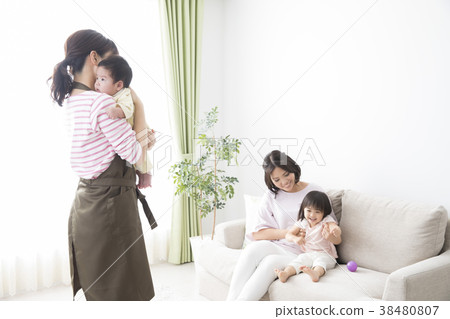 臨時保姆 臨時保姆 38480807