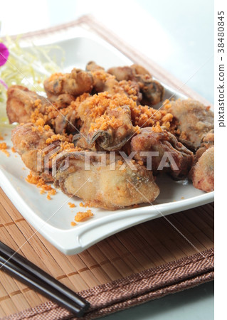 seafood cuisine 38480845