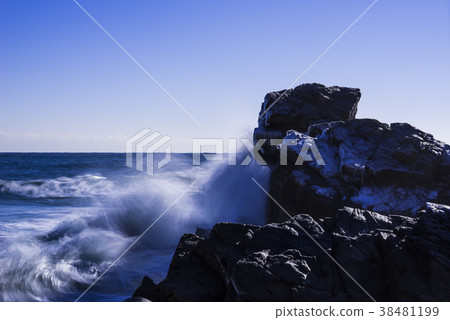 Jung Dong-Jin, Gangneung-si, Gangwon-do 38481199