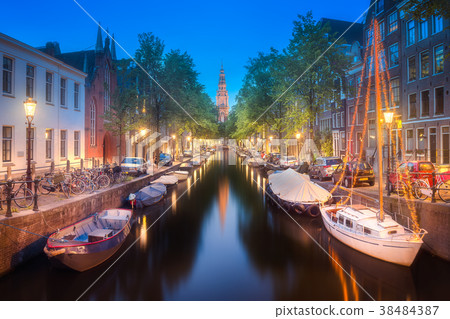 River, traditional old houses and boats, Amsterdam River, traditional old houses and boats, Amsterdam 38484387