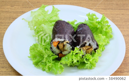 Japanese Rice Maki Sushi Roll Stuff with Tofu Japanese Rice Maki Sushi Roll Stuff with Tofu 38490062