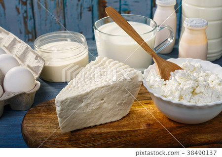 Farm dairy products 38490137
