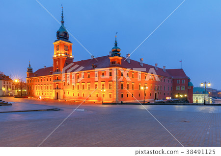 Warsaw. Royal Square. Warsaw. Royal Square. 38491125