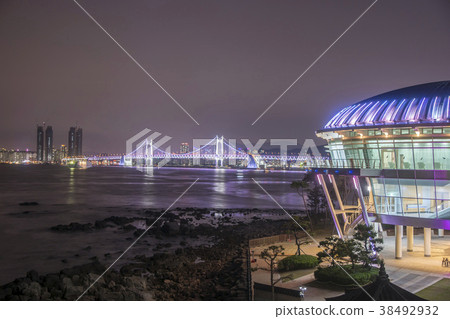 Gwangan Bridge, APEC Conference Hall, Dongbaek Island, Swimman, Haeundae-gu, Busan Gwangan Bridge, APEC Conference Hall, Dongbaek Island, Swimman, Haeundae-gu, Busan 38492932