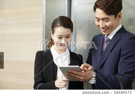 Businessman, Business Woman, Korean Businessman, Business Woman, Korean 38494575