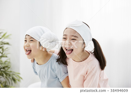 Housing, bathroom, living, children, Korean 38494609