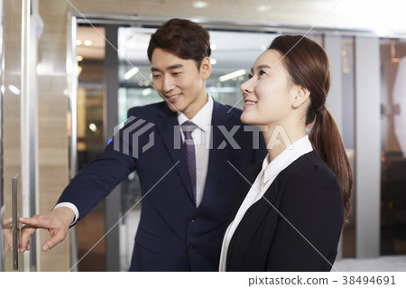 商人,女商人,韓國人 商人,女商人,韓國人 38494691