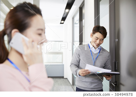 商人,女商人,韓國人 商人,女商人,韓國人 38494978
