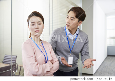 Businessman, Business Woman, Korean Businessman, Business Woman, Korean 38495016