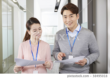 Businessman, Business Woman, Korean Businessman, Business Woman, Korean 38495018