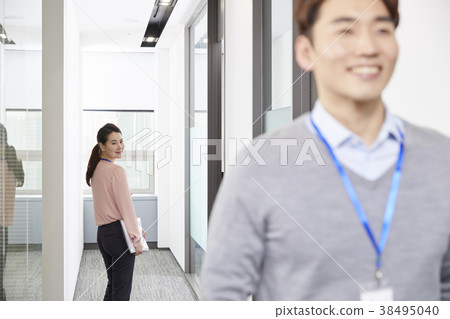 Businessman, Business Woman, Korean 38495040