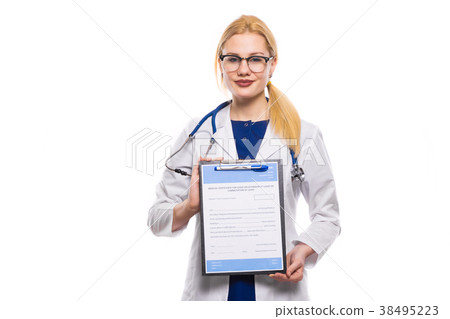 Woman doctor in white coat with clipboard 38495223