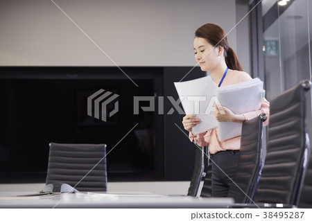 Business woman, Korean Business woman, Korean 38495287