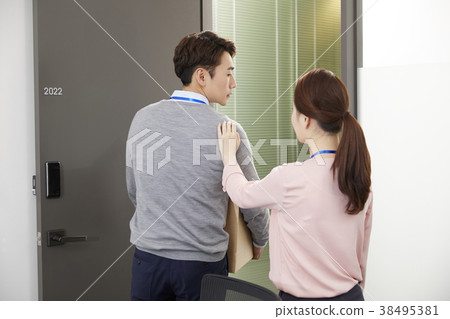 Businessman, Business Woman, Korean 38495381