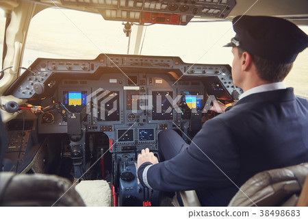 Pilot locating in cabin with appliances Pilot locating in cabin with appliances 38498683