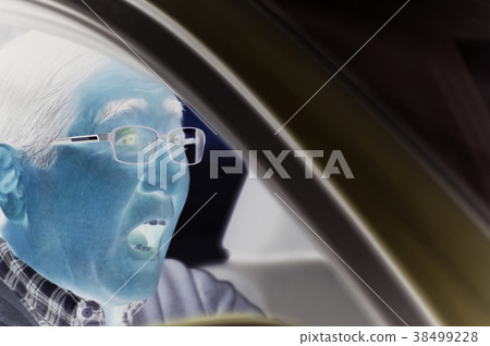 高級司機意外 高級司機意外 38499228