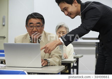 Senior taking a lecture Senior taking a lecture 38499661
