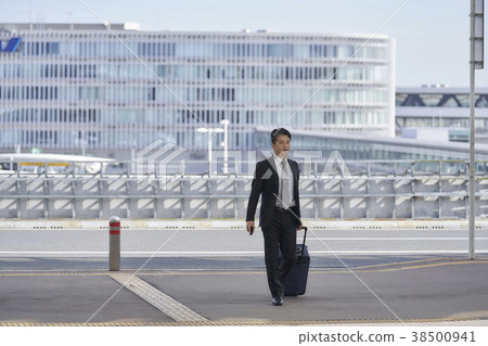 Businessman at the airport Businessman at the airport 38500941