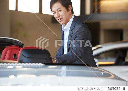 汽車經銷商執行執行豪華車 38503646