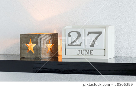 White block calendar White block calendar 38506399