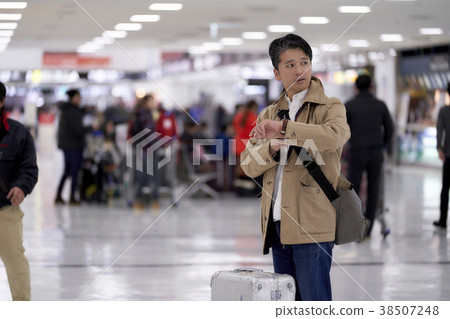 Airport men Airport men 38507248