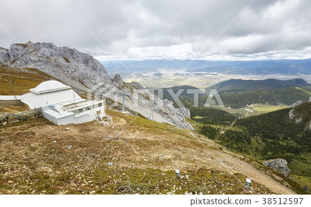 Cable car station on Shika Snow Mountain, China. Cable car station on Shika Snow Mountain, China. 38512597