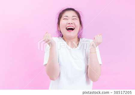 Portrait of beautiful Young Asian woman 38517205