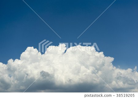 Material of great power of white incoming clouds and clear sky clear blue sky background image completion forecast view Perth material side Material of great power of white incoming clouds and clear sky clear blue sky background image completion forecast view Perth material side 38519205