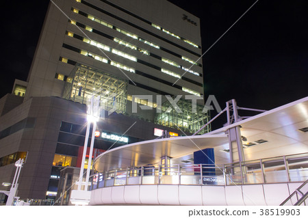 船橋站前的夜景 38519903